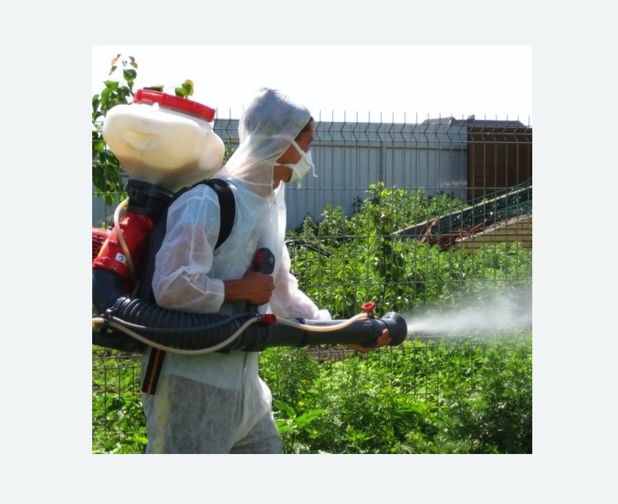 Акарицидная обработка территории в Войковском районе Москвы